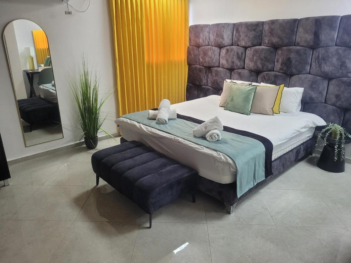 Yalarent Malina Motel in Tiberias Bagian luar foto