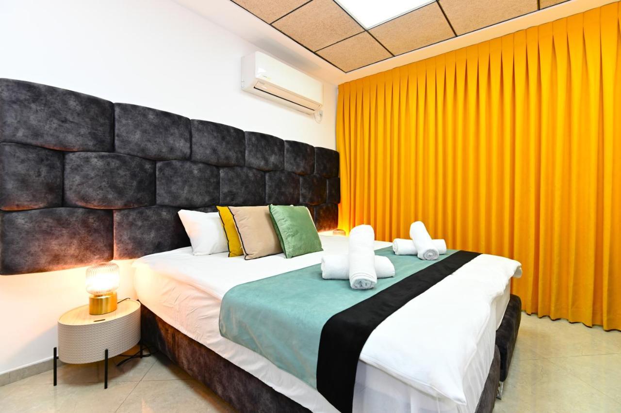 Yalarent Malina Motel in Tiberias Bagian luar foto