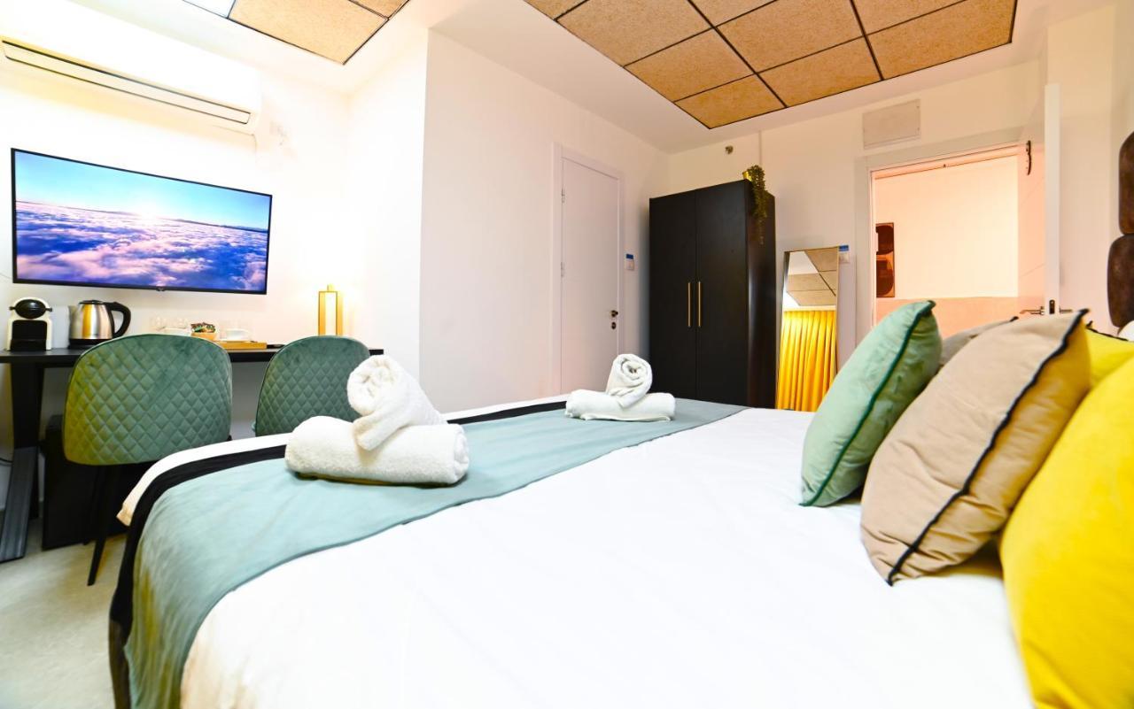 Yalarent Malina Motel in Tiberias Bagian luar foto