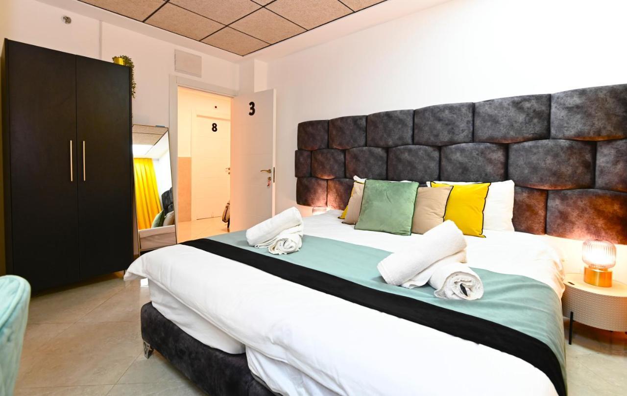 Yalarent Malina Motel in Tiberias Bagian luar foto
